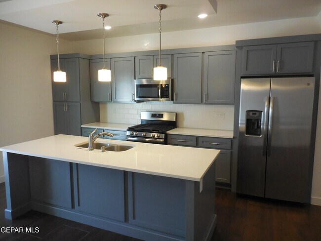 Foto del edificio - 12477 Knightsbridge Dr