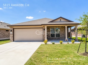 Building Photo - 5819 Ambrose Cir