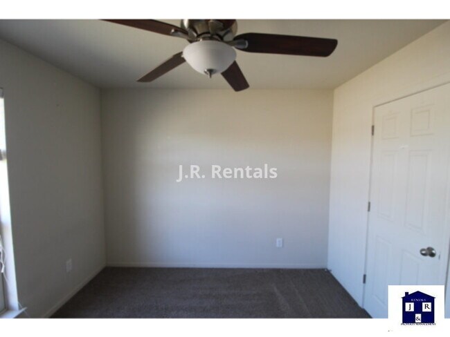 Foto del edificio - 2813 Settlement Rd, Copperas Cove, TX 76522