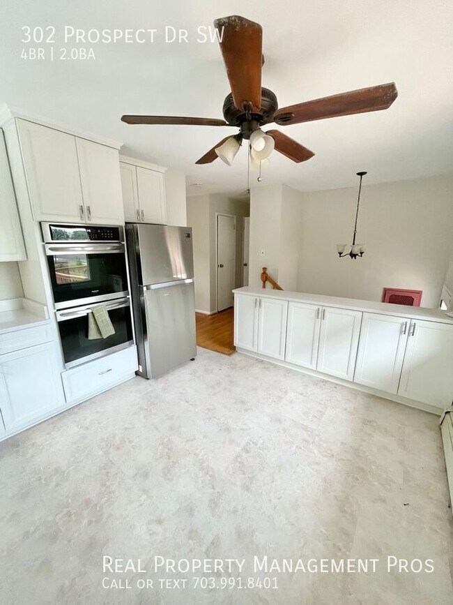 Foto del edificio - 302 Prospect Dr SW