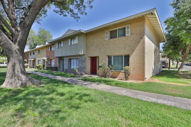 Photo - 3925 S Mill Ave Townhome