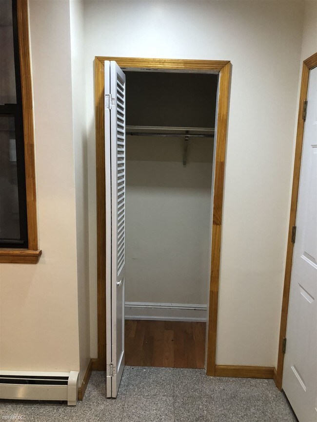 Foto del edificio - 3 br, 2 bath  - 3228 38th St