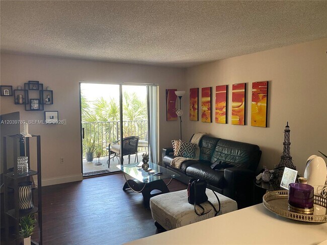 Foto del edificio - 450 Palm Cir W
