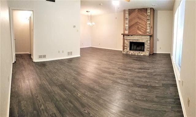 Building Photo - 2025 Heather Brook Dr
