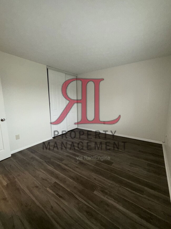 Building Photo - 155 N 17th St