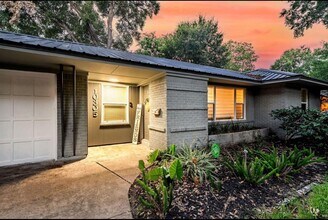 Building Photo - 10305 Bassoon Dr