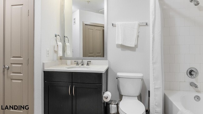 Building Photo - 5005 Galleria Dr