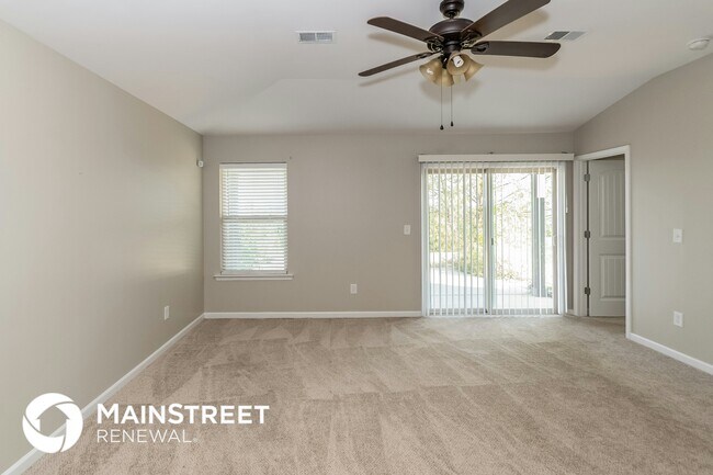 Foto del edificio - 125 Briar Ridge Ln