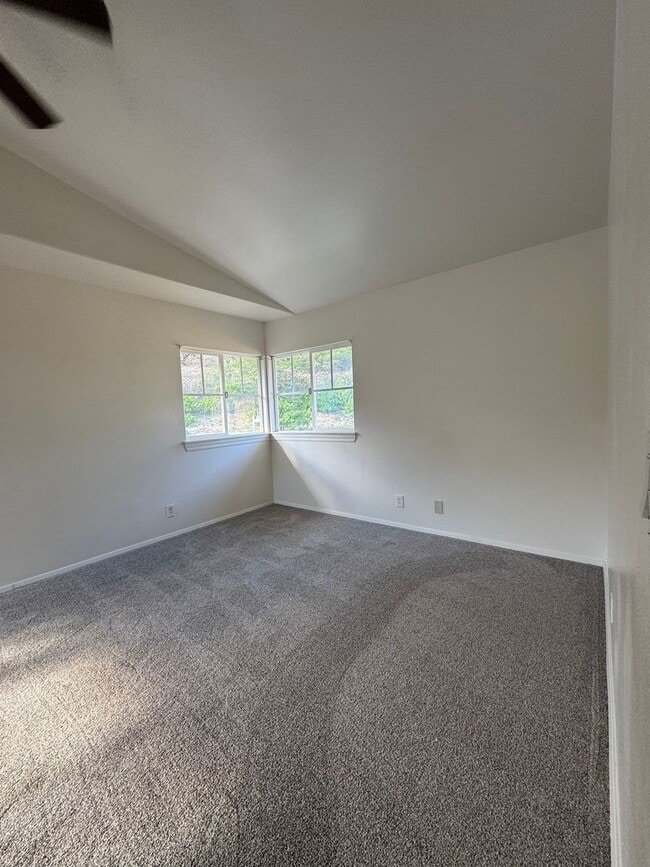 Building Photo - 87-2225-2225 Pakeke St