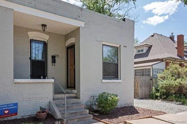 Photo - 914 E Iowa Ave House