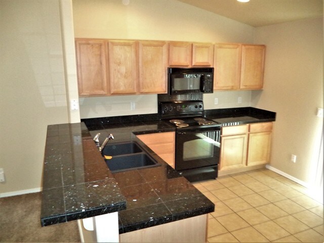 Foto del edificio - 9683 W Rustica Dr