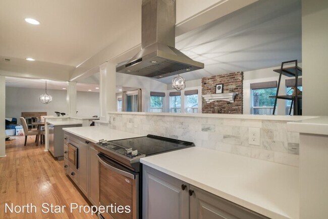 Building Photo - 3 br, 1.5 bath House - 17839 Tamara Ave
