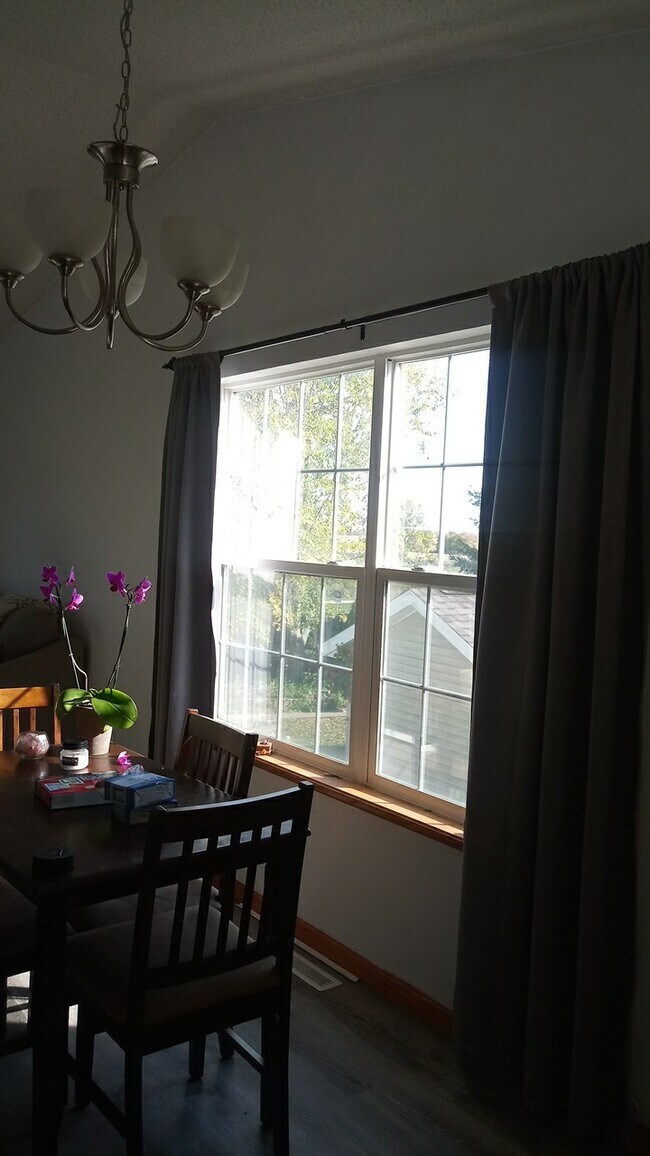 Foto del edificio - 1675 Hemingway Ln
