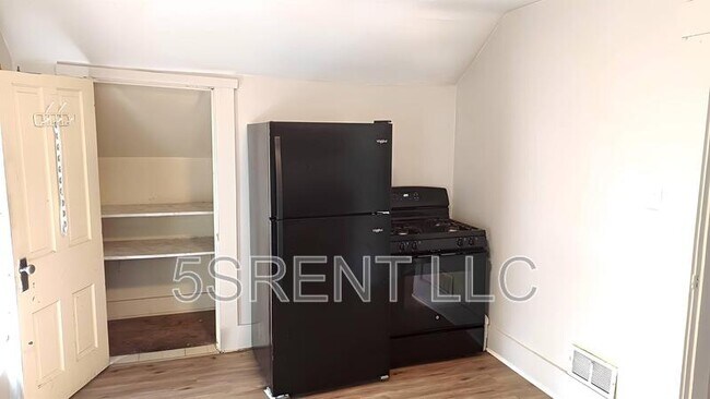 Foto del edificio - 85 W 2nd St