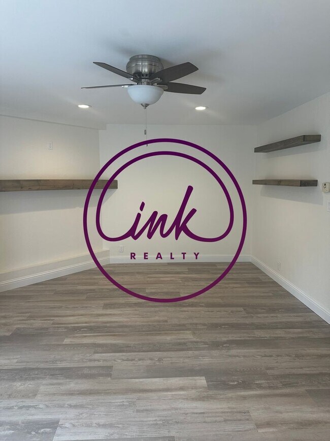 Foto del edificio - Updated Duplex in Stateline Tahoe