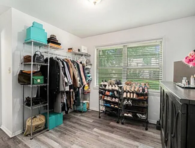 Foto del edificio - Charming 3-Bedroom Ranch in Prime Shawnee ...