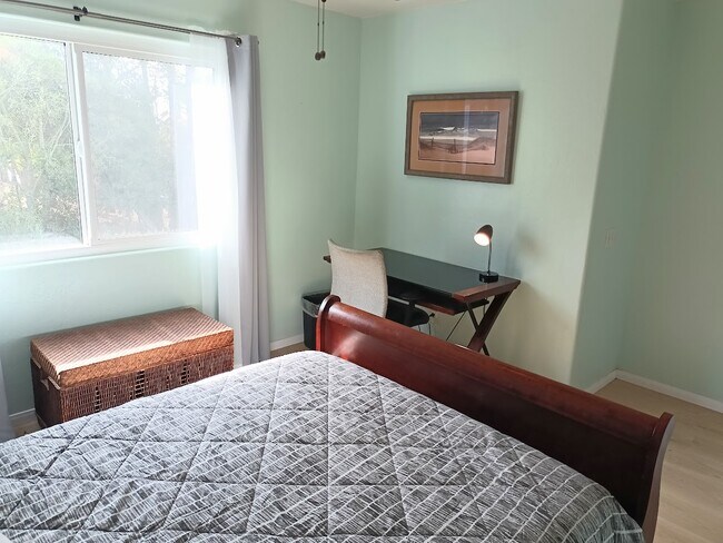 Foto del edificio - 1620-1624 York Dr