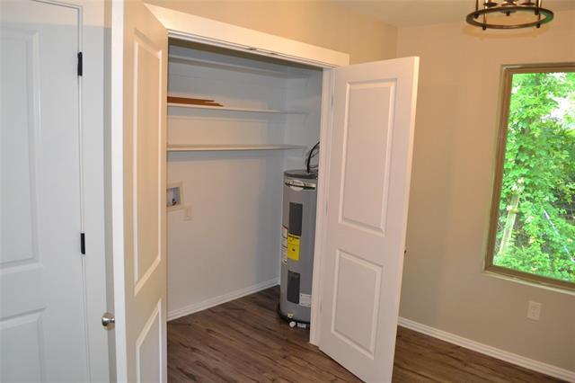 Foto del edificio - 701 E Main St