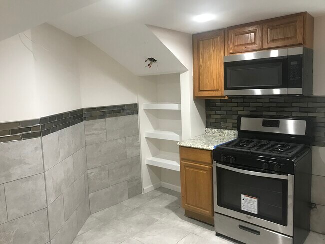 Kitch - 349 Warwick Ave