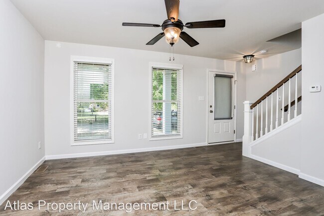 Building Photo - 3 br, 2.5 bath House - 3341 Granger Boulevard