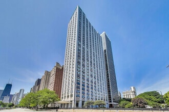 Building Photo - 1550 N Lake Shore Dr