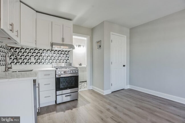 Photo - 1010 P St NW Apartment