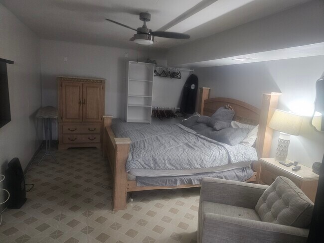 Foto del edificio - 5002 Sinope Way