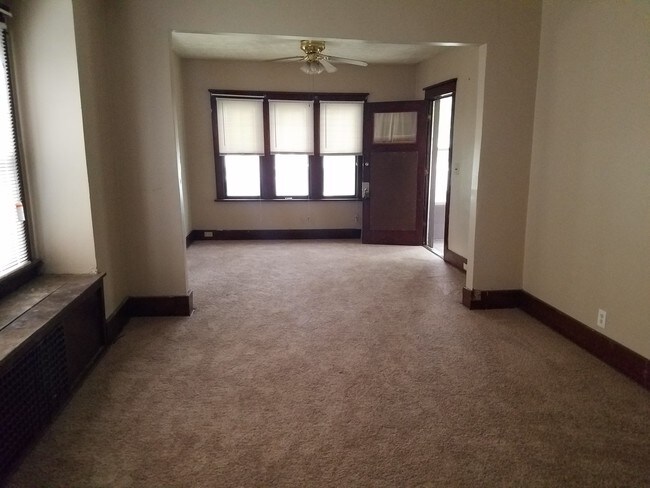 Foto del edificio - 2616 Pinkney St