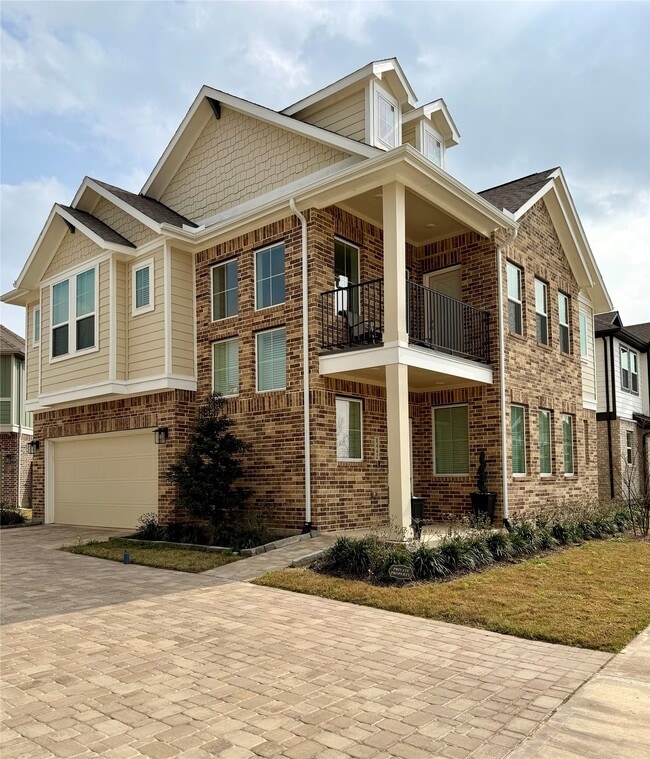 Building Photo - 1442 Shaded Rock Dr