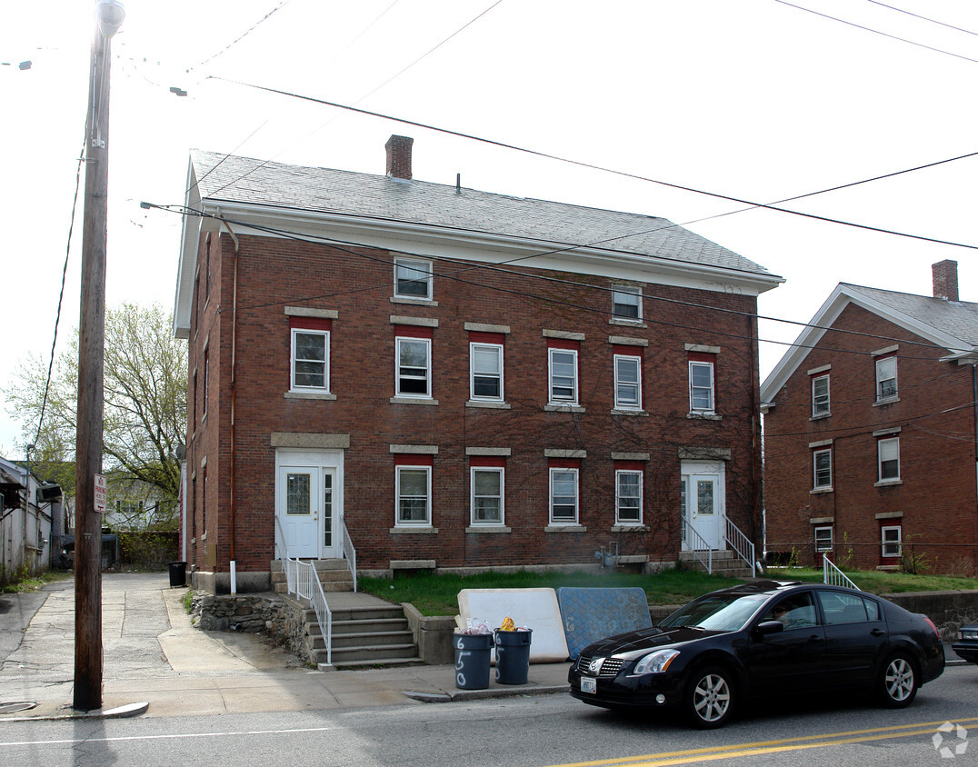 Building Photo - 650-656 N Main St