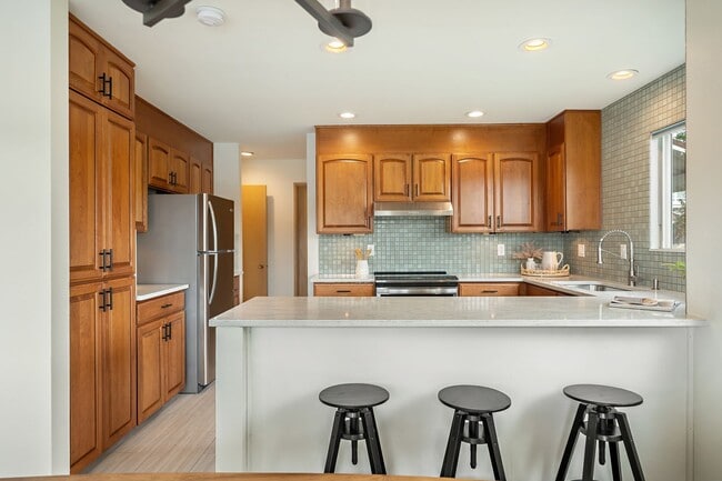 Foto del edificio - 540 N Hayden Bay Dr