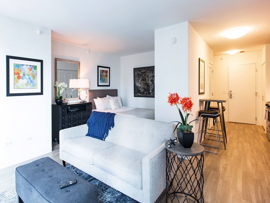 Foto principal - 629 N Wells St