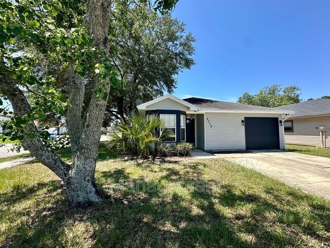 Building Photo - 8778 Buzz Ct