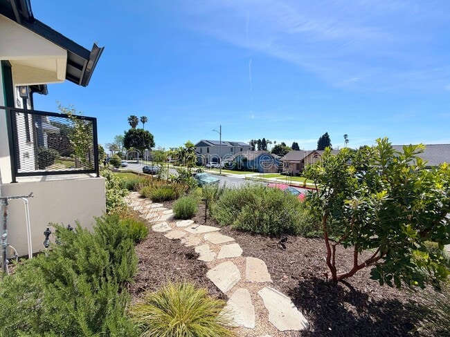 Building Photo - 4239 W 64th St