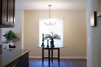 Building Photo - 8290 Promenade Cir