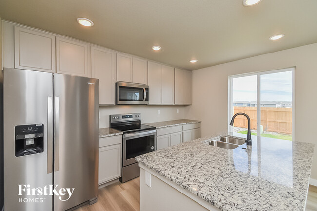 Building Photo - 10118 Luneth Dr