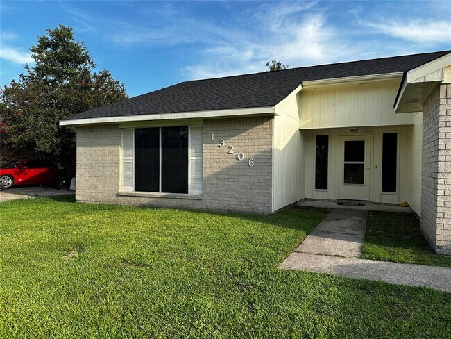 Foto del edificio - 13206 S Thorntree Dr