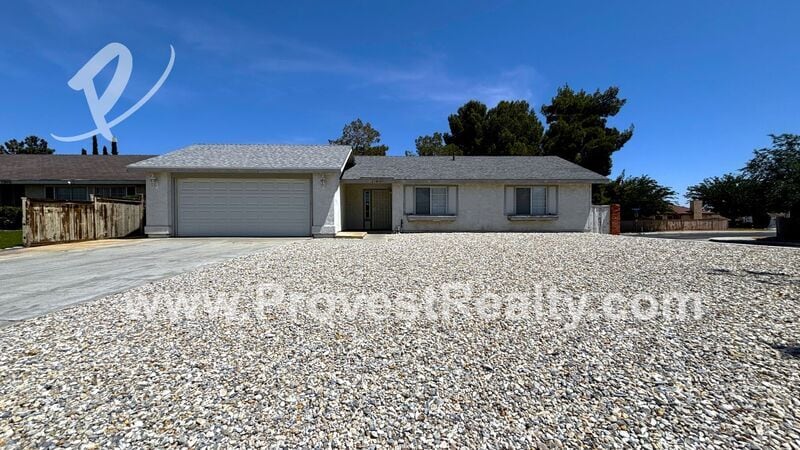 Primary Photo - 13496 Vail Cir