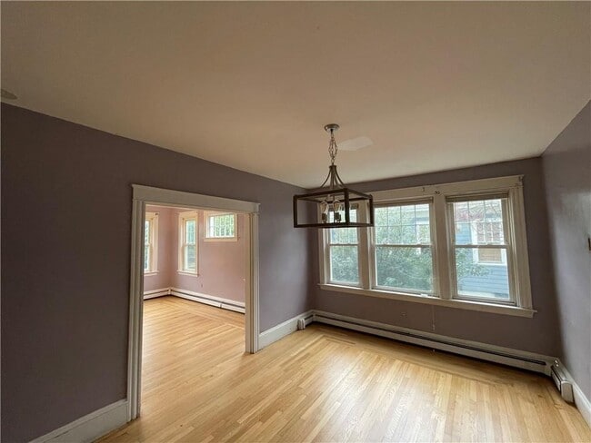 Building Photo - 336 River Ave