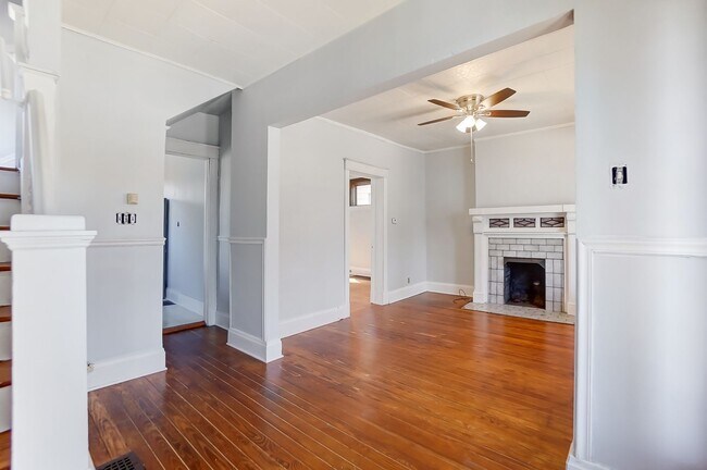 Foto del edificio - Three Bedroom Home Available in Price Hill!