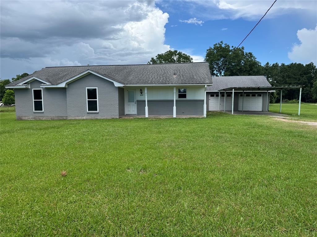 Foto principal - 688 County Rd 6681