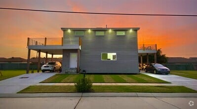 Building Photo - 3520 Blanchard Dr