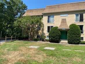 Building Photo - 176 Swanson Rd