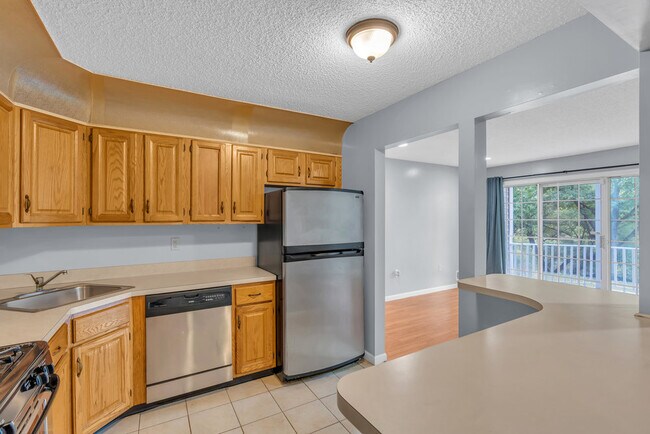 Building Photo - 296 Wimbeldon Ct