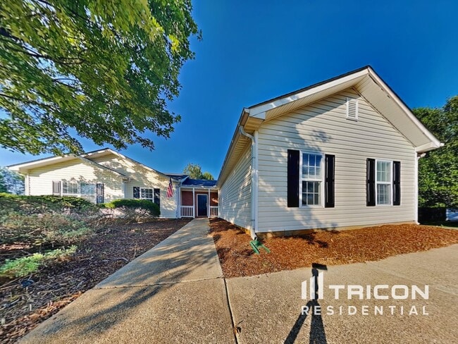 Building Photo - 2725 Archer Way