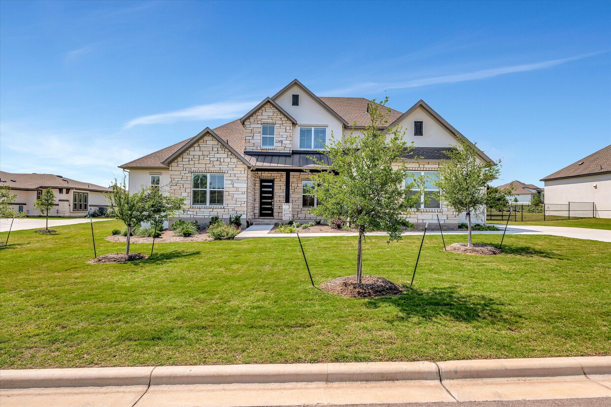 Primary Photo - 318 Prairie Clover Dr