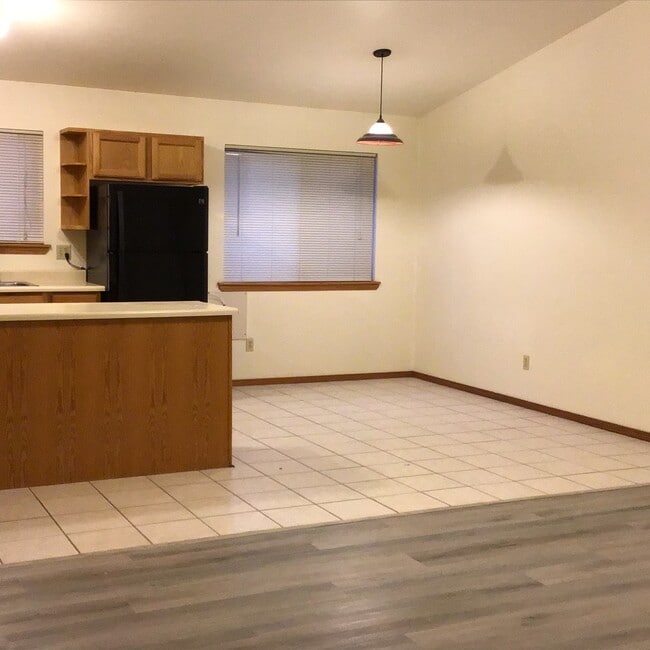Foto del edificio - 1515 Cedar St