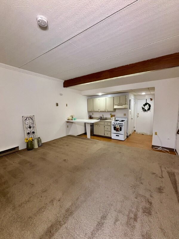 Foto del edificio - 2668 Elmwood Ave