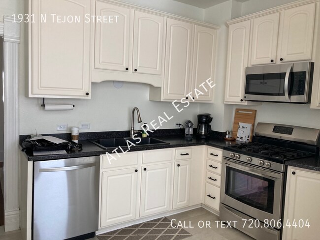 Foto del edificio - Charming & Renovated 2 Bedroom Single-Fami...