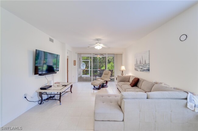 Building Photo - 9575 Hemingway Ln
